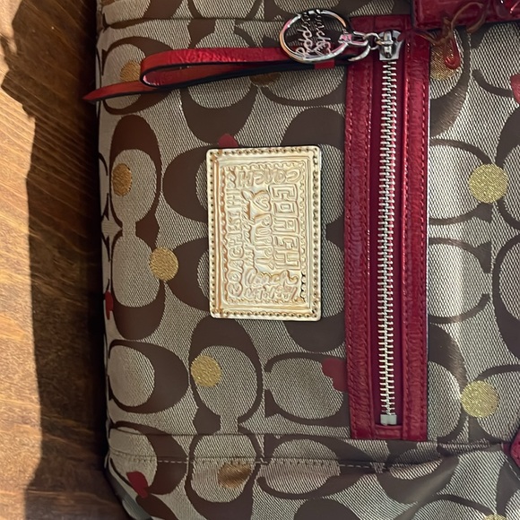 A1 Coach Bag. Like new. - Picture 4 of 5